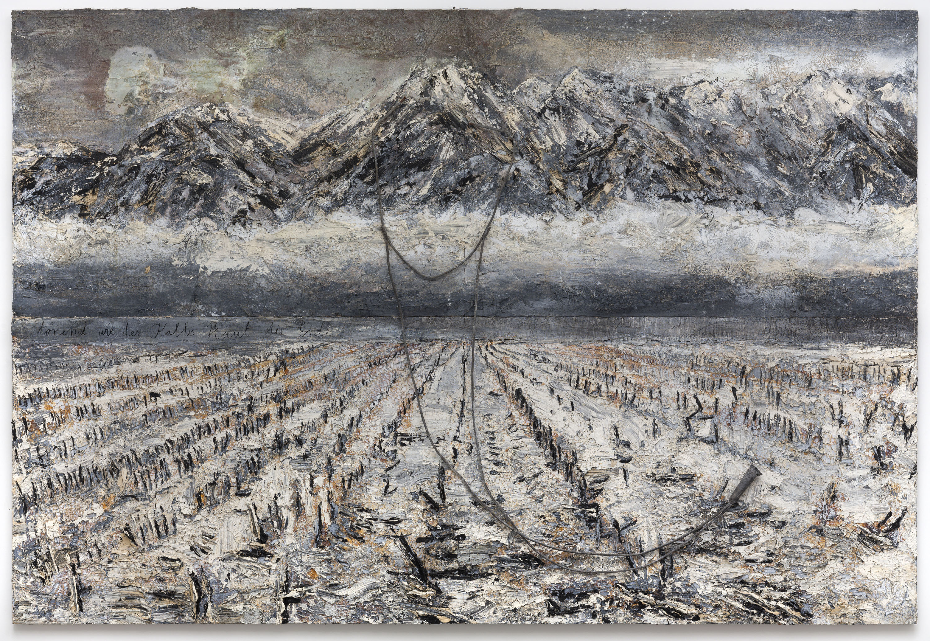 tönend wie des Kalbs Haut die Erde, 2011. Öl, Emulsion, Acryl, Schellack, Kohle und Blei auf Leinwand, 380 x 560 x 14 cm; © Anselm Kiefer. Fotonachweis: Ulrich Ghezzi courtesy Galerie Thaddaeus Ropac Paris / Salzburg